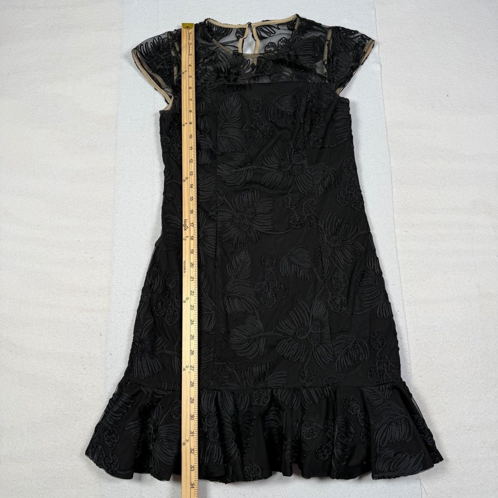 Halston Black Floral Embroidered Mesh Ruffle Hem Cocktail Dress Size 4 Cap - Picture 7 of 8